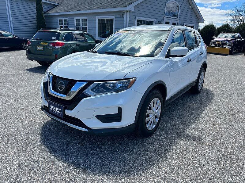 2017 NISSAN Rogue