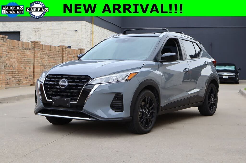 2023 NISSAN Kicks