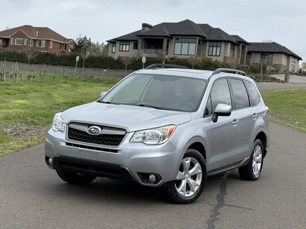 2014 SUBARU Forester