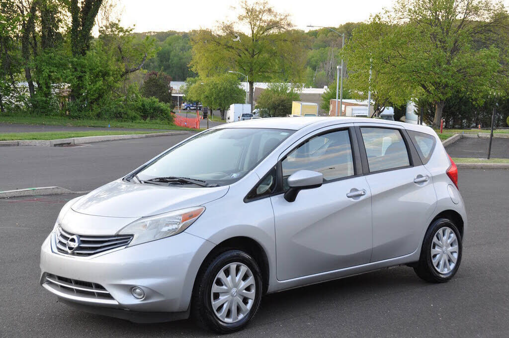2015 NISSAN Versa