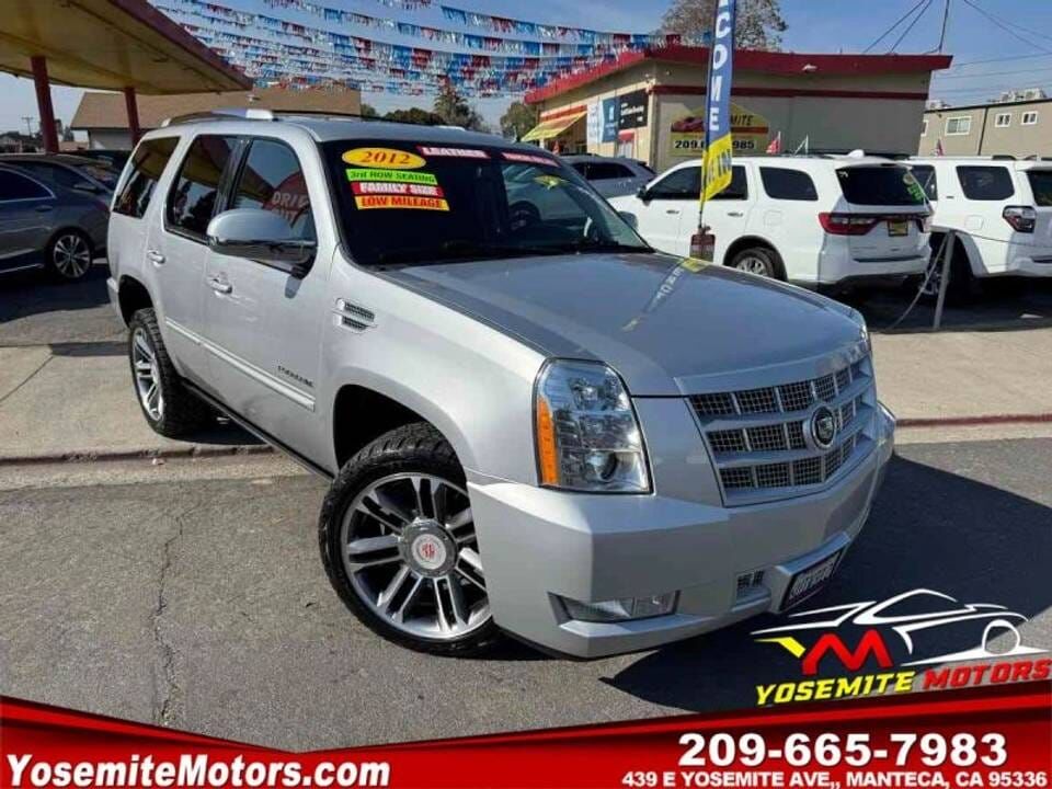 2012 CADILLAC Escalade