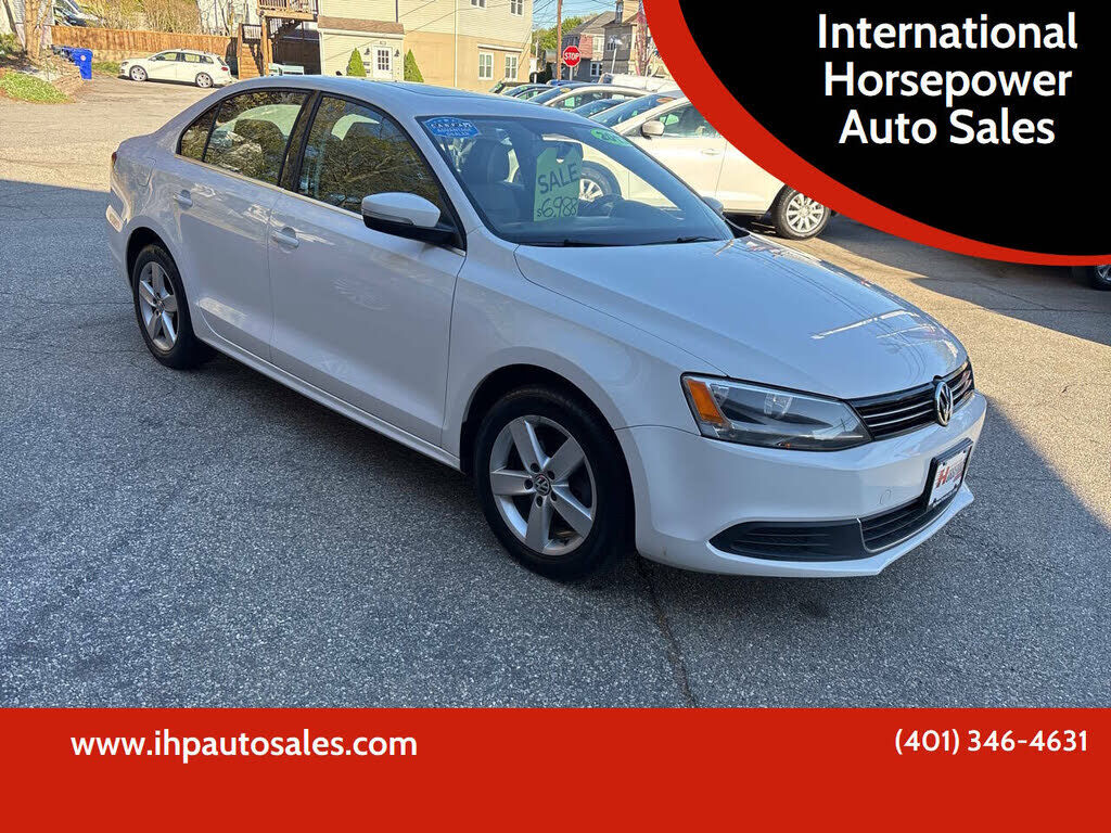 2013 VOLKSWAGEN Jetta