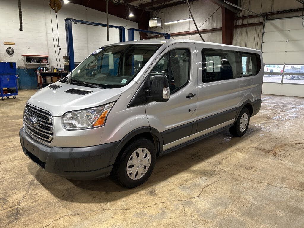 2017 FORD Transit