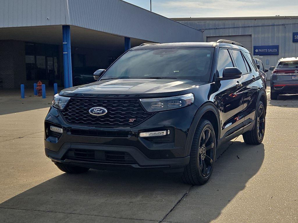2023 FORD Explorer