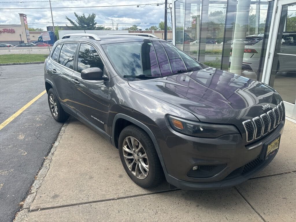 2019 JEEP Cherokee