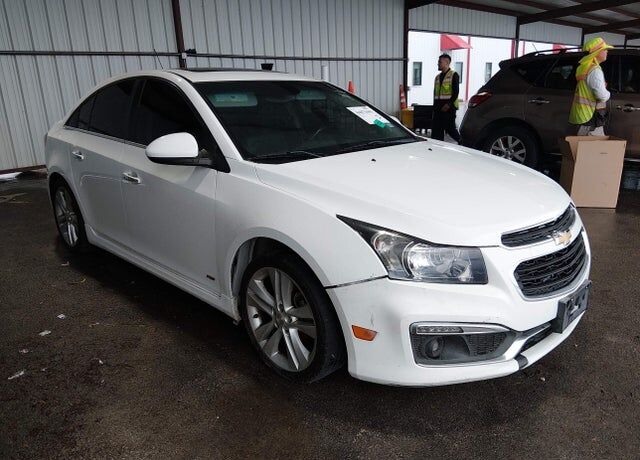 2015 CHEVROLET Cruze
