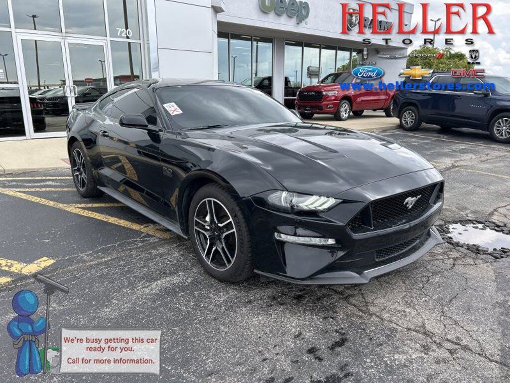 2019 FORD Mustang
