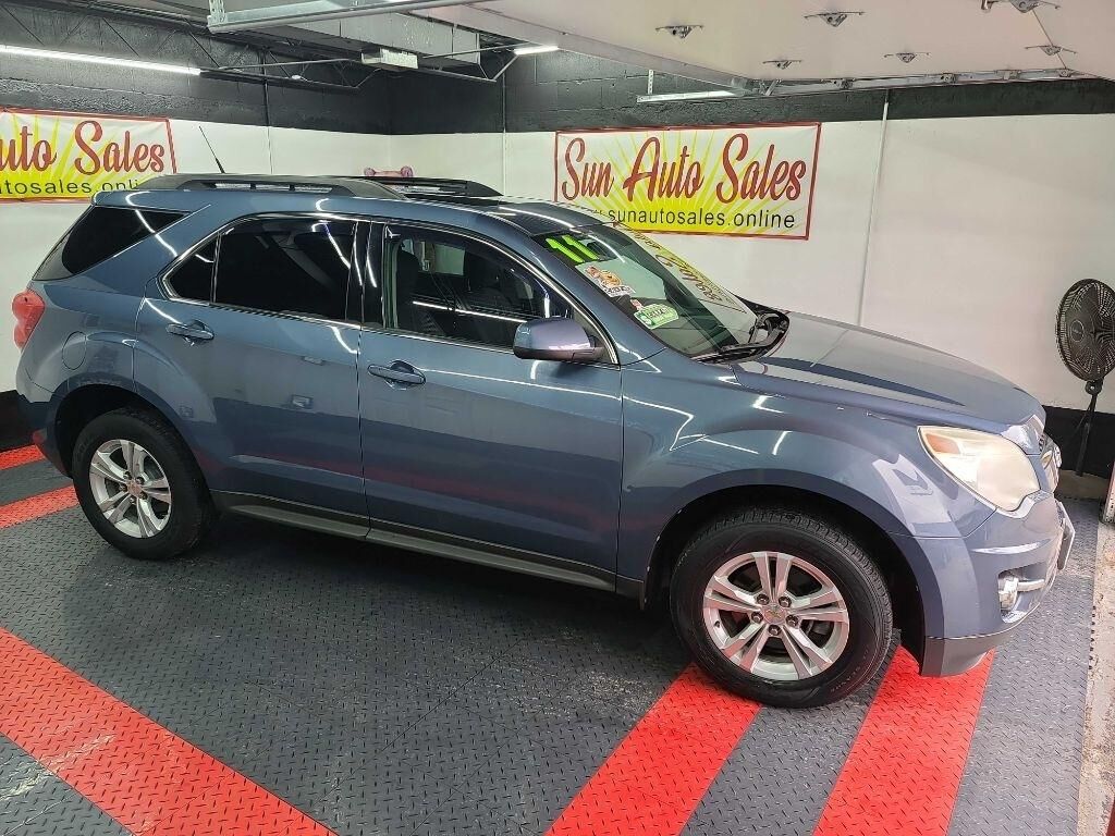 2011 CHEVROLET Equinox