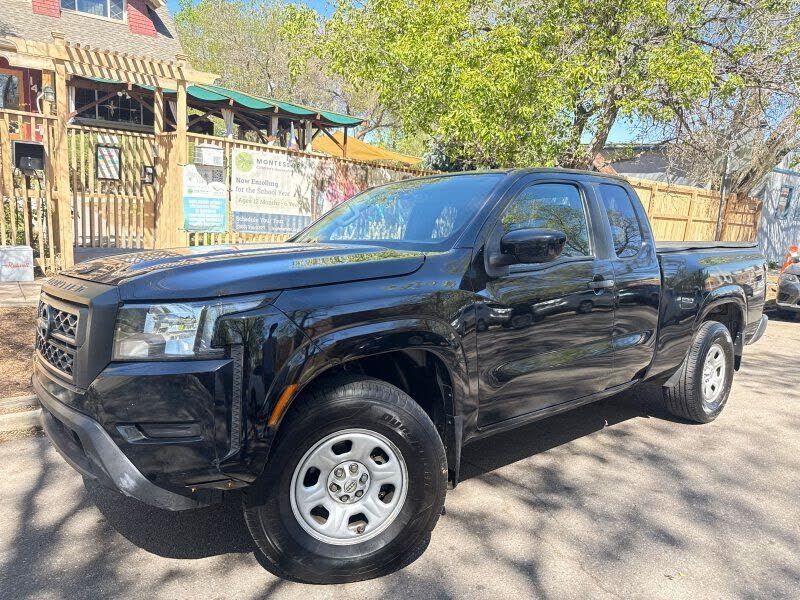 2022 NISSAN Frontier