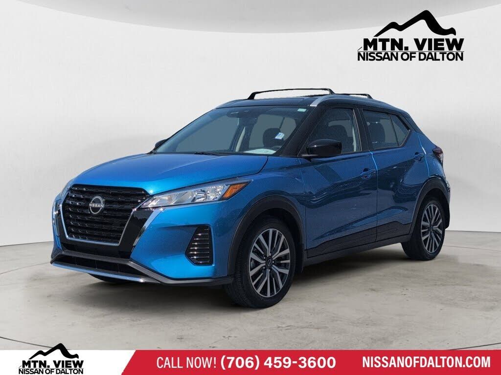 2024 NISSAN Kicks