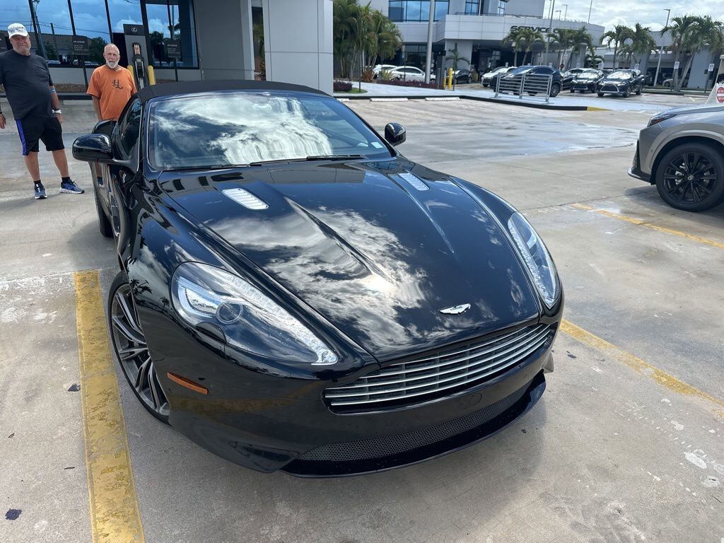 2015 ASTON MARTIN DB9
