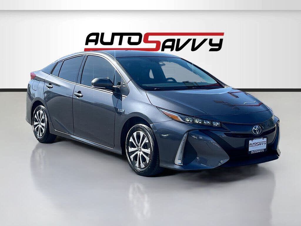2020 TOYOTA Prius