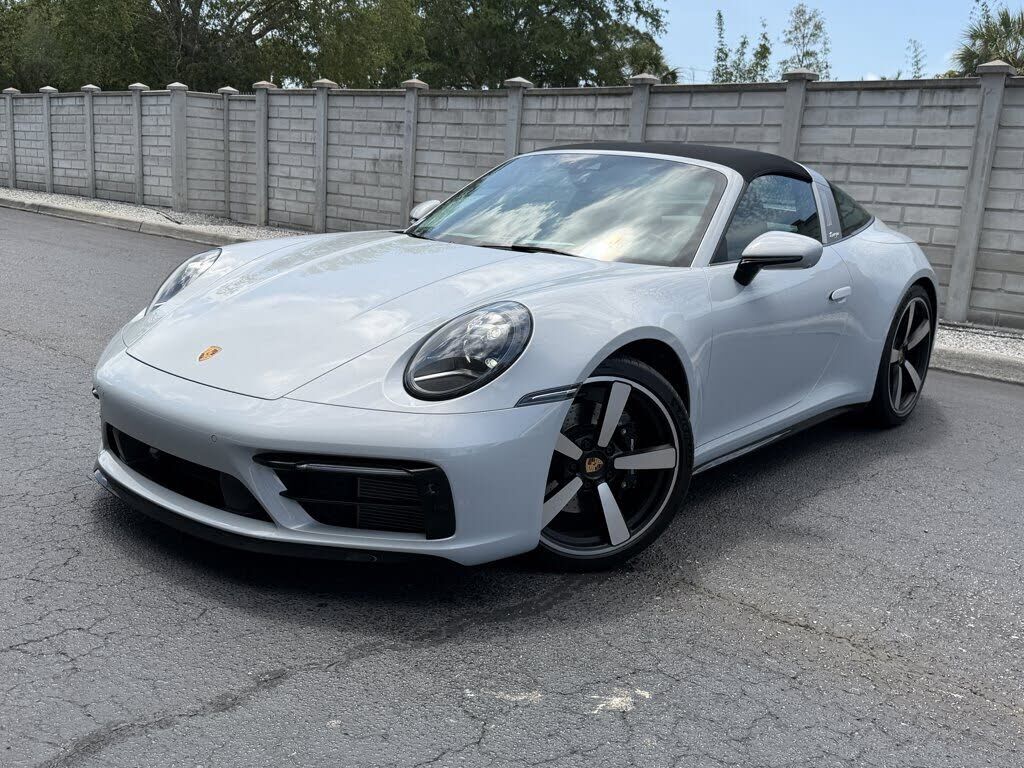 2023 PORSCHE 911