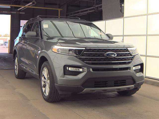 2023 FORD Explorer