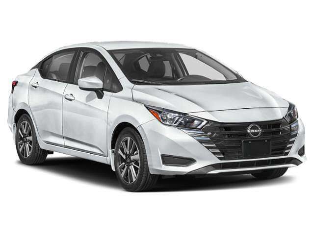 2024 NISSAN Versa