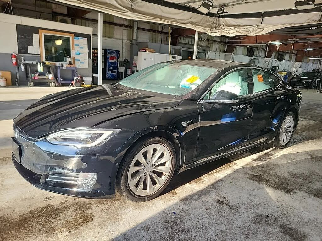 2018 TESLA Model S