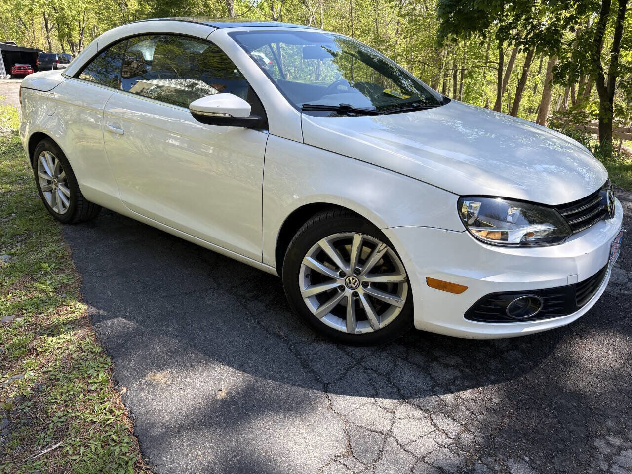 2012 VOLKSWAGEN Eos