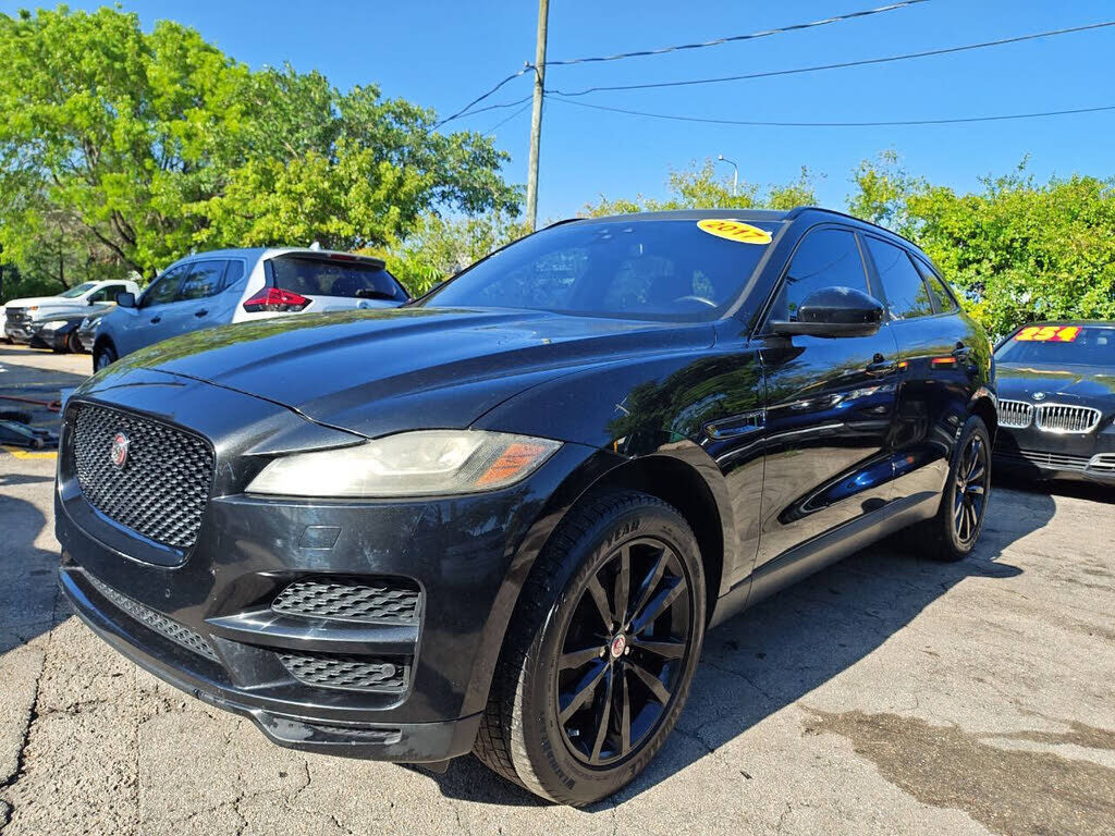 2017 JAGUAR F-Pace