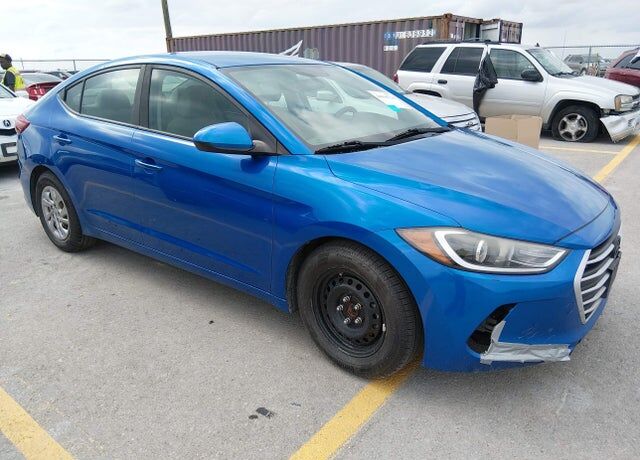 2018 HYUNDAI Elantra