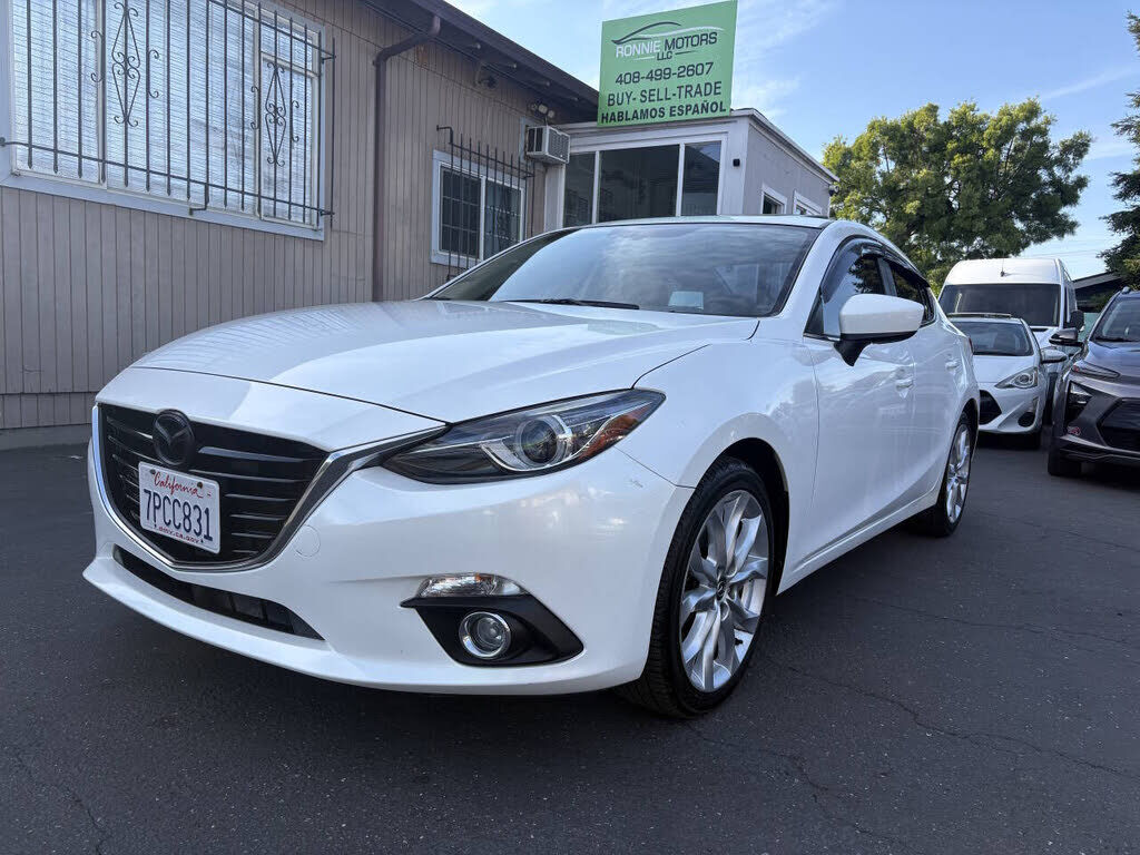 2016 MAZDA Mazda3