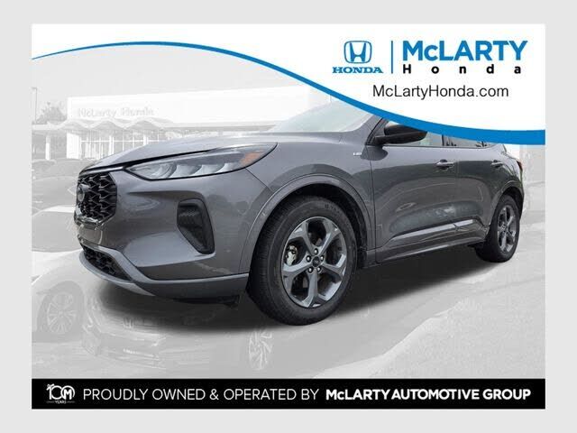 2024 FORD Escape