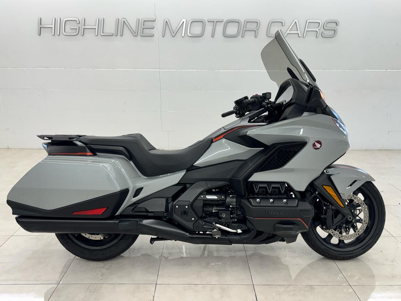2021 HONDA GL1800