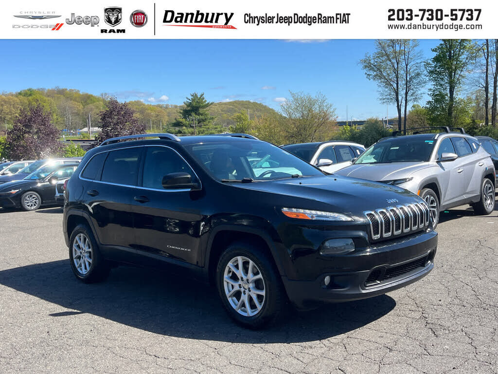 2017 JEEP Cherokee