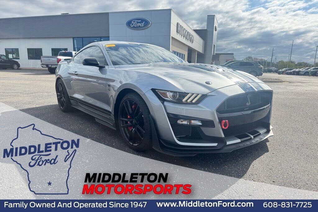 2020 FORD Mustang
