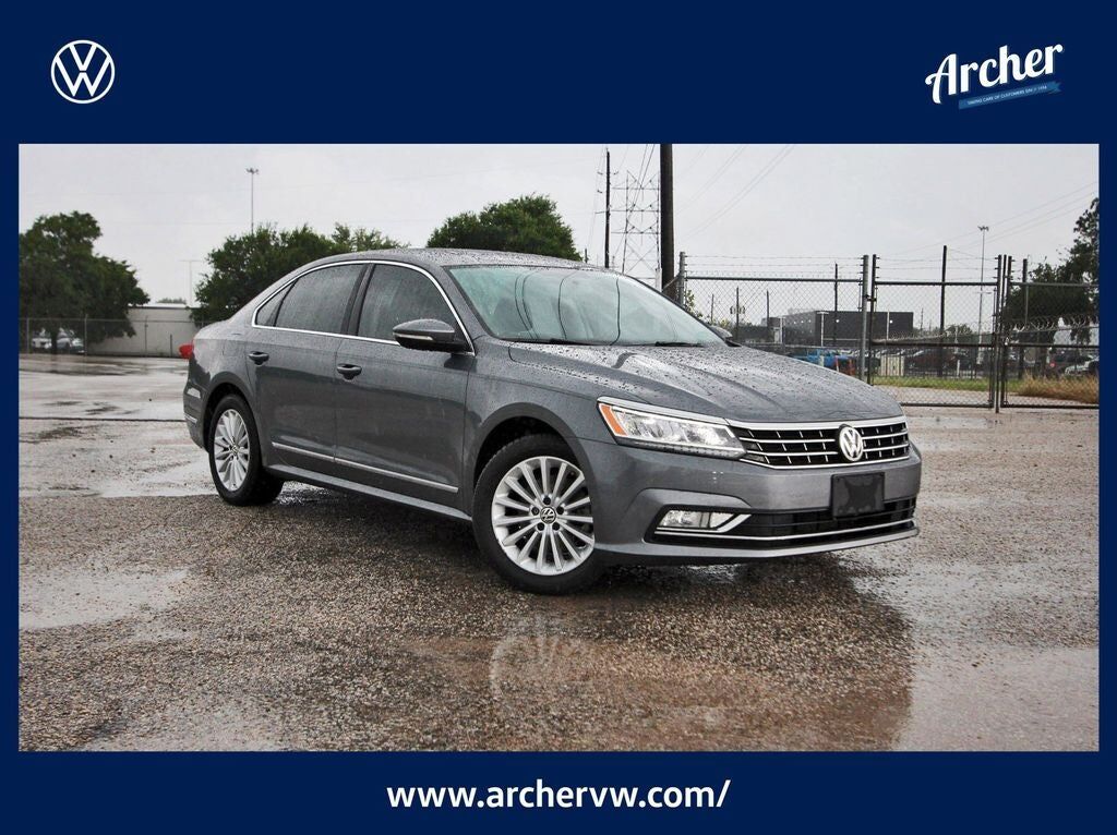2016 VOLKSWAGEN Passat