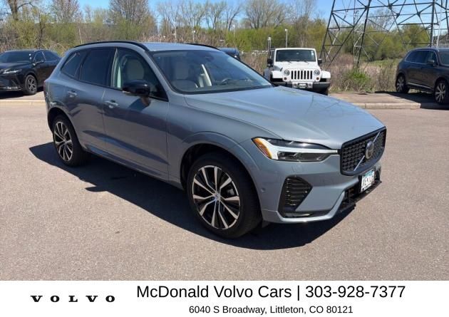 2023 VOLVO XC60