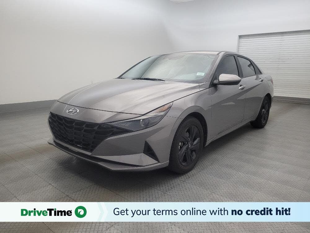 2022 HYUNDAI Elantra