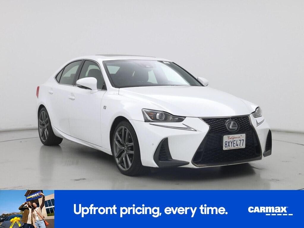 2019 LEXUS IS