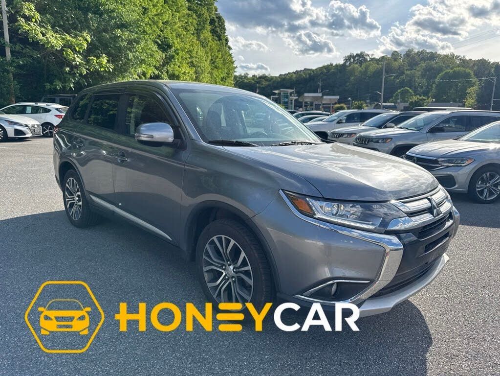 2018 MITSUBISHI Outlander