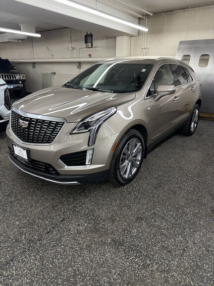 2023 CADILLAC XT5