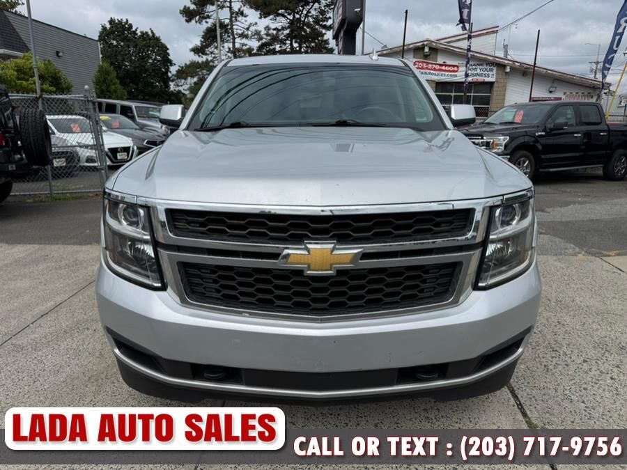 2017 CHEVROLET Tahoe
