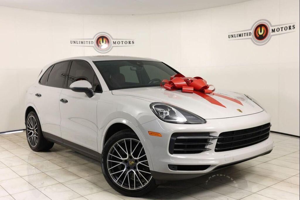 2020 PORSCHE Cayenne