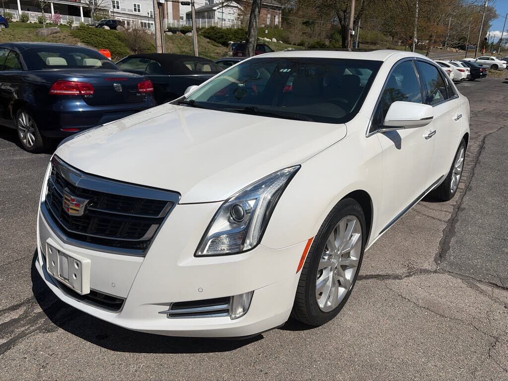 2016 CADILLAC XTS