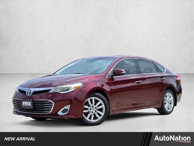 2013 TOYOTA Avalon