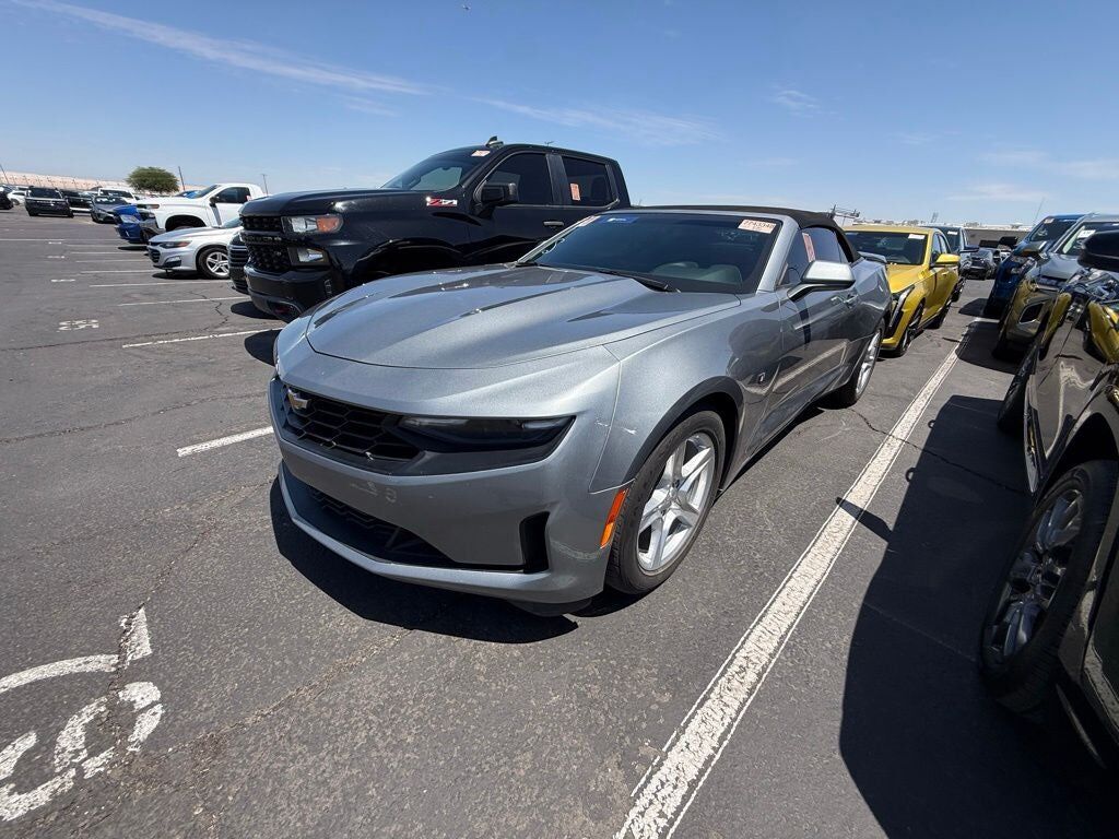 2023 CHEVROLET Camaro