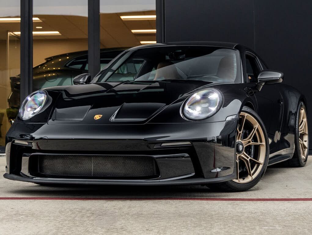 2024 PORSCHE 911