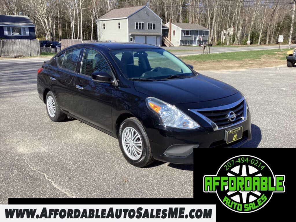 2016 NISSAN Versa