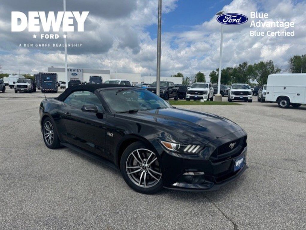 2017 FORD Mustang