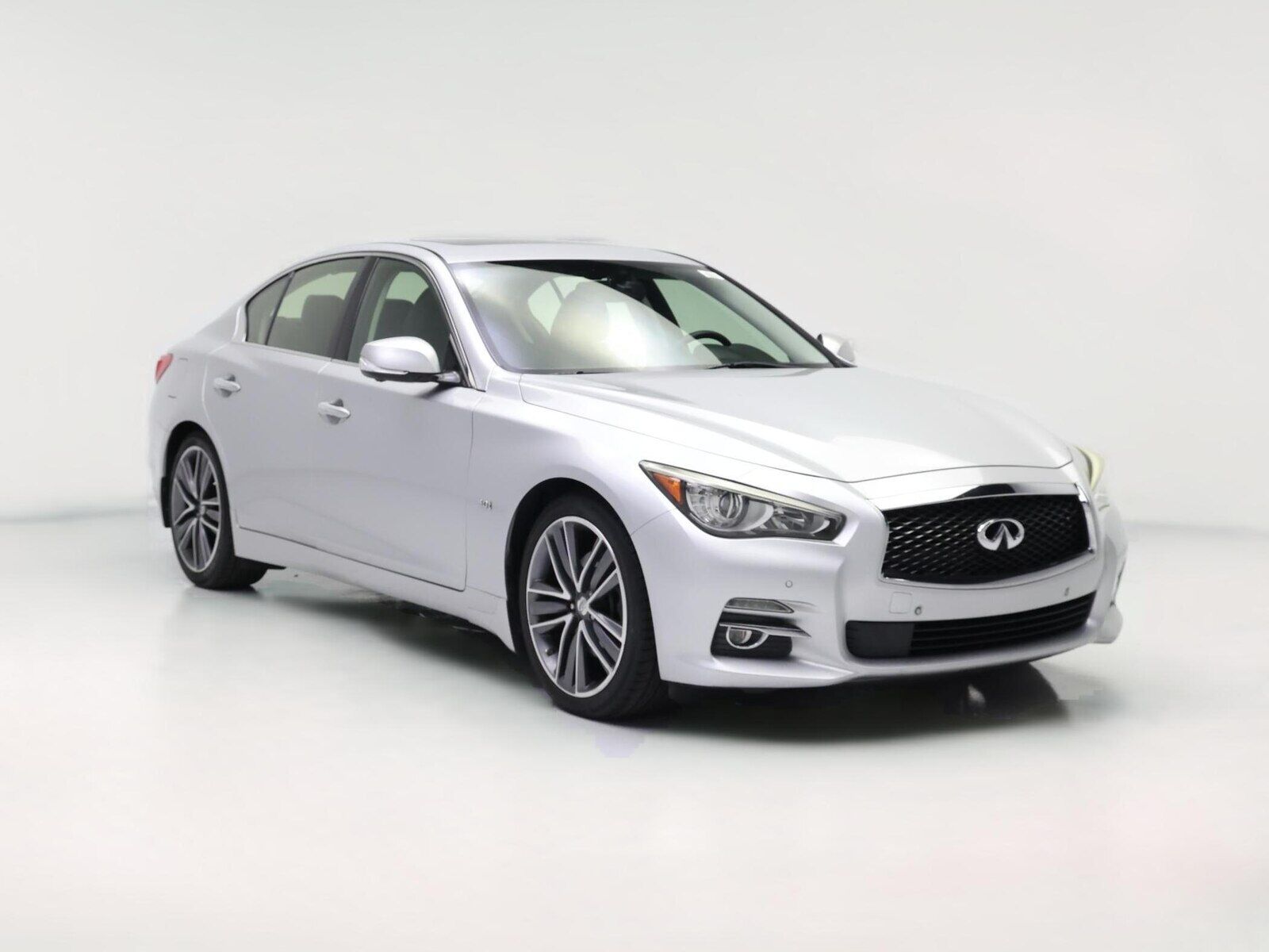 2017 INFINITI Q50