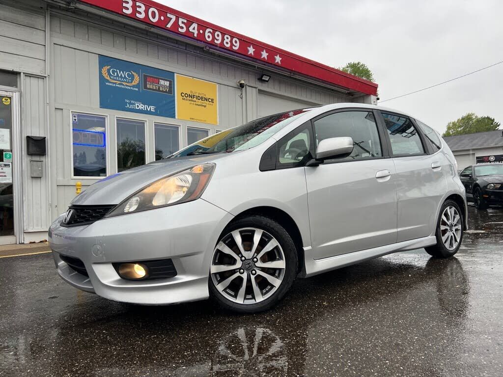 2012 HONDA Fit