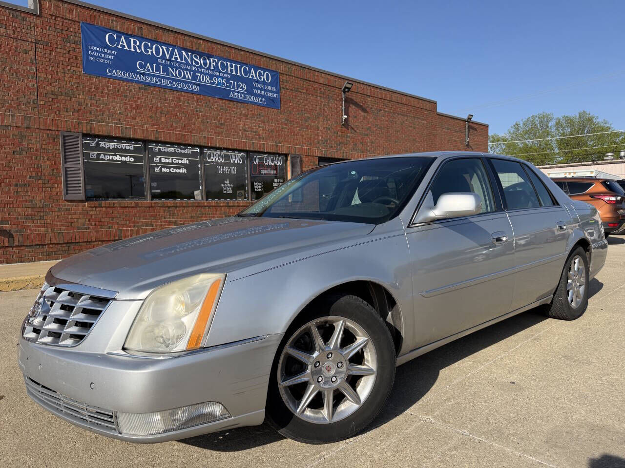 2011 CADILLAC DTS