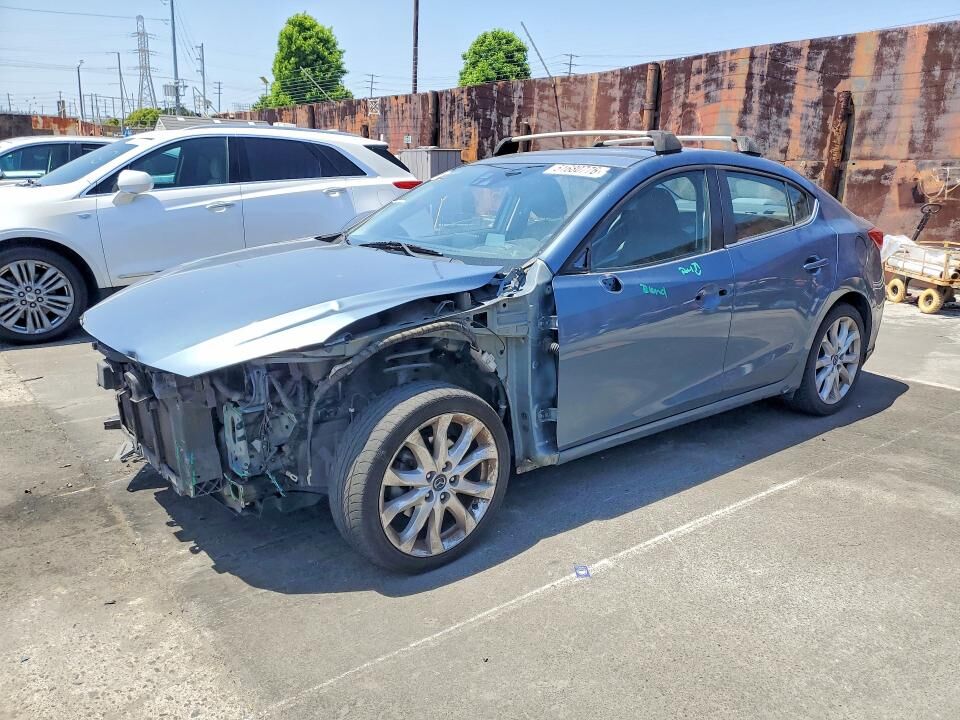 2015 MAZDA Mazda3