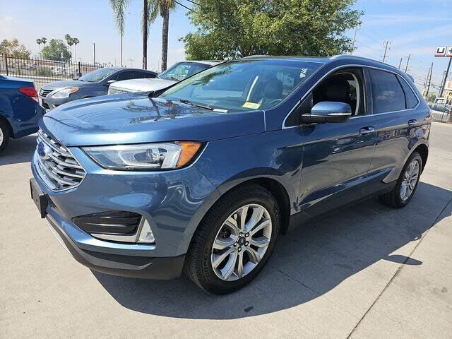 2019 FORD Edge