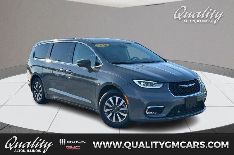 2022 CHRYSLER Pacifica