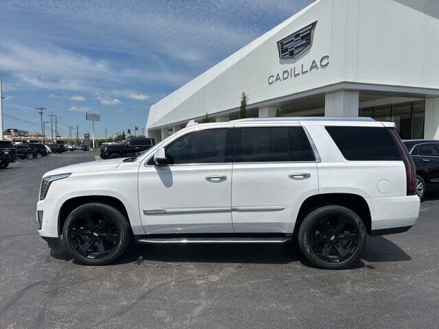 2020 CADILLAC Escalade