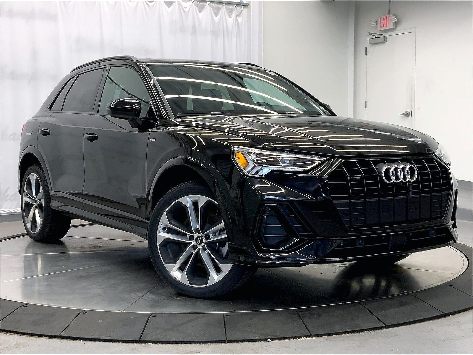 2022 AUDI Q3
